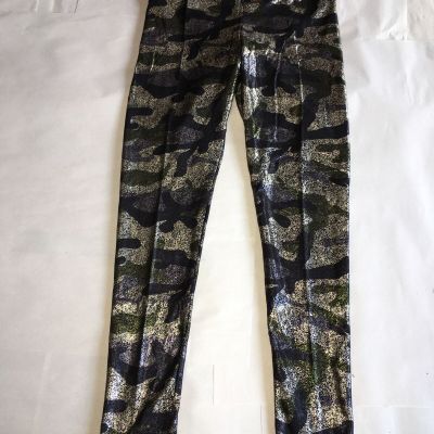 NWT NOBO Jr’s BLACK & METALLIC CAMO HIGH RISE SUEDED Ankle LEGGINGS Medium (7-9)